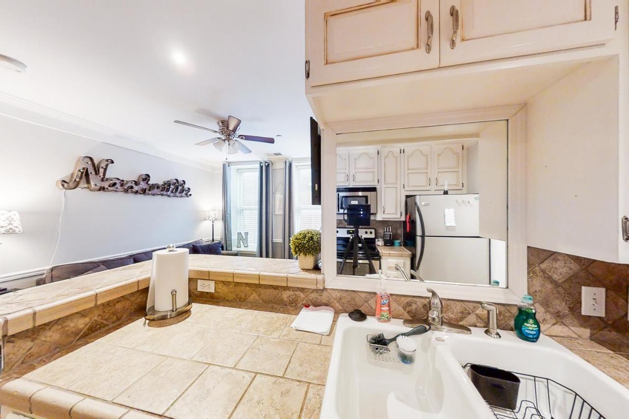 Polk 401 Apartment แนชวิลล์ ภายนอก รูปภาพ